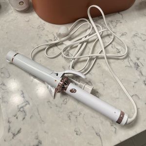 T3 SinglePass Curling Iron